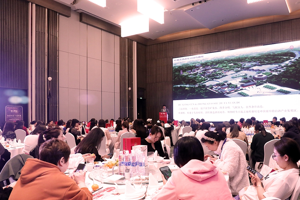 lADPJx8Z1JfbZDfNDsDNGkA_6720_3776